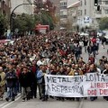 Más de dos mil trabajadores del naval salen a la calle en Vigo para arropar a los juzgados por la huelga