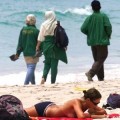 Políticos australianos plantean prohibir el topless para no ofender a musulmanes [ENG]