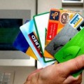 En Venezuela se necesitan cuatro salarios mínimos para obtener una tarjeta de crédito