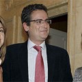 Aguirre tilda de "escandalosa" la "campaña" contra el PP