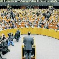 La Eurocámara quiere acabar con los privilegios de los eurodiputados