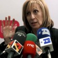 Rosa Díez afirma que no pedirá cargos para apoyar al PSE, sino "cambios profundos"