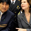 Evo Morales pide despenalizar la coca masticando un hoja ante la ONU