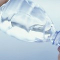 Un pueblo australiano se convierte en el primer sitio del mundo donde se prohibe las botellas de agua