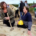 Las abuelas que descubrieron el mayor yacimiento de oro de Suecia cuando buscaban arándanos