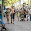 Los restaurantes de Barcelona piden poder vetar la entrada a personas sin camiseta