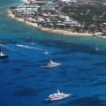 Las islas Cayman, en bancarrota, amenazadas por un nuevo concepto económico...los impuestos (ENG)