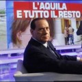 Berlusconi: "Hay demasiados canallas en política, en la televisión y en los diarios"