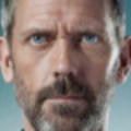 Hugh Laurie dejará 'House' si su personaje sigue cojo