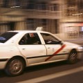 Los taxistas amenazan con ir a huelga si se 'legaliza' el intrusismo de los vehículos de alquiler