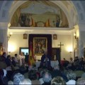Vecinos de Paracuellos creen una "provocación" la misa junto a la bandera franquista