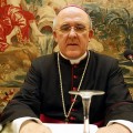 El arzobispo de Valencia propone a los cristianos ser 'crucifijos vivientes'