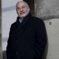 El Nobel Stiglitz critica la desvergüenza de los banqueros  [EN]