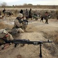 Ataque aéreo de la OTAN en Afganistán mata a 27 civiles