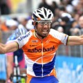 Óscar Freire logra una histórica victoria en la Milán-San Remo