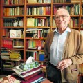 Santiago Carrillo: "Hay lugar para un partido nuevo que esté a la izquierda del PSOE"