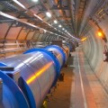 Primeras colisiones del LHC a 7 TeV! [ENG]