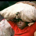 Más de 400 millones de menores son niños esclavos en todo el mundo