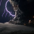 Como se generan los rayos volcánicos en las nubes de ceniza del Eyjafjallajökull [EN]