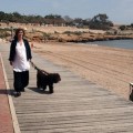1.125 euros de multa por pasear el perro por la playa