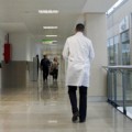 Madrid: La mitad de los médicos desconoce si seguirá trabajando después del 30 de junio