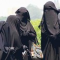 Arabia Saudí: Mujer abre fuego contra agentes de la policía religiosa [Ing]