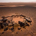 Una tumba olvidada en mitad del desierto