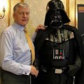 En la quinta convención de Star Wars le prohíben la entrada al actor que representó a Darth Vader