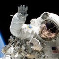 ¿La peor parte de ir al espacio? Arrancarse las uñas