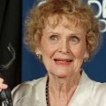 A los 100 años, muere Gloria Stuart, la actriz de Titanic