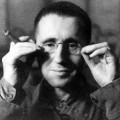 Bertolt Brecht: El hombre que tuvo que escapar del exilio