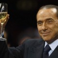 Berlusconi a las chicas de sus fiestas: "o estáis dispuestas a todo u os vais"