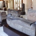 Una cadena humana protege el Museo de antigüedades de El Cairo