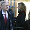 Wikileaks: No hay pruebas de que Julian Assange promoviera la revelación de secretos (ENG)