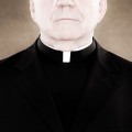 Miles de sacerdotes católicos tienen relaciones "no permitidas por la iglesia" con hombres y mujeres [ENG]