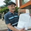 Un asturiano es expulsado de la consulta del médico por llevar boina