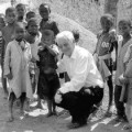 El Padre Ángel: «Si hay que hacer la guerra para llevar comida a Somalia, se hace»