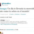 Un vocal de NNGG del PP amenaza al activista gay Shangay Lily a través de Twitter