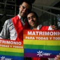 Ola de casamientos gay en España por temor a que gane el PP