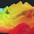 El volcán de El Hierro vuelve a lanzar magma humeante a la superficie del mar