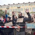 Cuatro meses de cárcel para dos riojanos por llevar material de escalada en Niza