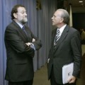 Rajoy se reúne con los banqueros para preparar sus primeras medidas