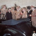 Un individuo sombrío, de aspecto sencillo y no muy brillante: Hitler, por su fotógrafo personal Hugo Jaeger