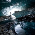 Dentro de las cuevas del glaciar (17 fotos)