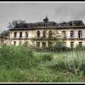 Palacio estilo Versalles abandonado