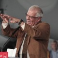 Borrell: "Desgraciadamente ha sido el PP quien baja el sueldo a los banqueros"