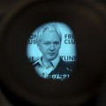 Se filtra que EEUU preparó cargos en secreto contra Assange y que la agencia Stratfor habló sobre torturarle [EN]