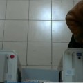 Una webcam graba el llenado irregular de urnas en Rusia