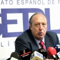 "Con el actual sueldo de once directivos de Iberia se podrían contratar hasta 460 pilotos"