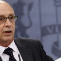 Ministro de Hacienda: "Revisaremos las competencias autonómicas muy pronto"